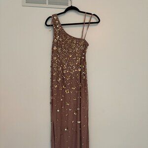 Adrianna Papell One-Shoulder Sequin Gown – Soft Brown / Taupe, Size 6